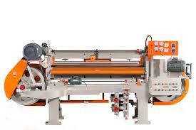 الجودة  PE EPDM SBR CR EVA Splitting Machine  Adjustable Cutting Speed 10-40m/Min مصنع
